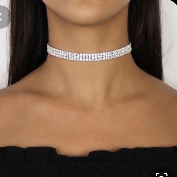 Beautiful Bling Sparkly Silver Choker Necklace